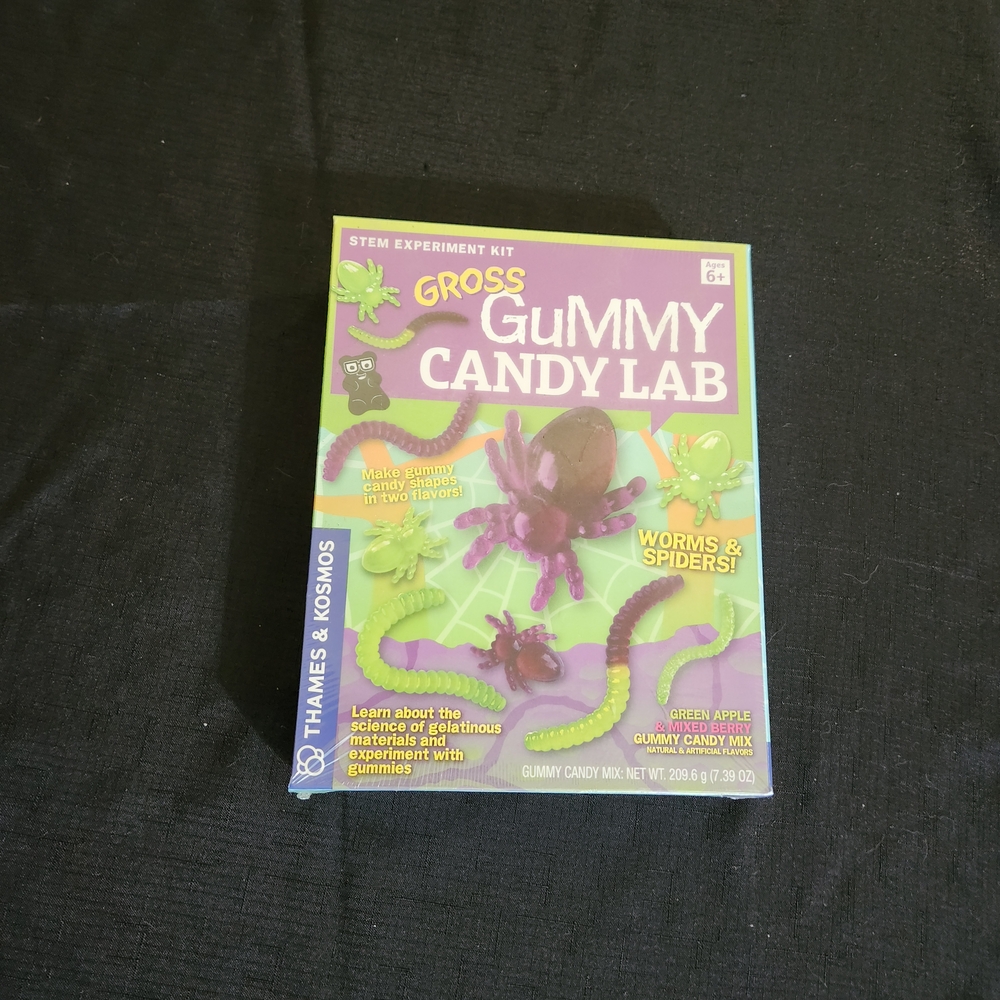 Thames & Kosmos Gummy Candy Lab - Green and Purple STEM Kit